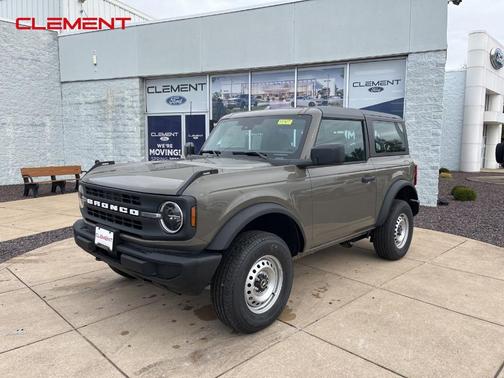 2025 Ford Bronco Base