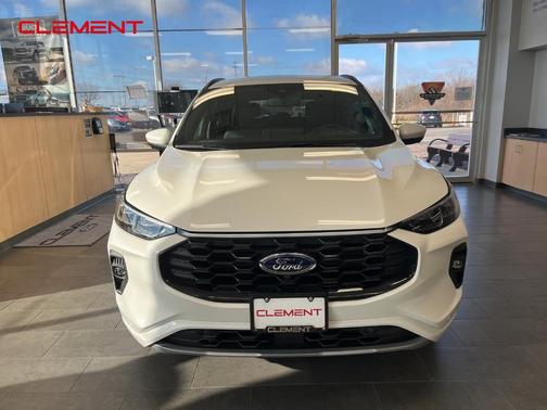 2025 Ford Escape ST-Line Elite