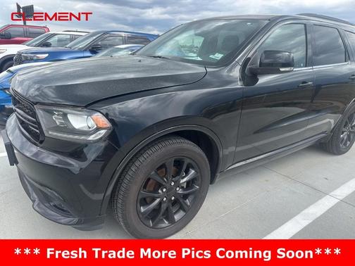 DB Black Crystal Clearcoat 2017 Dodge Durango GT