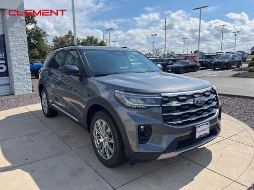 2025 Ford Explorer Active