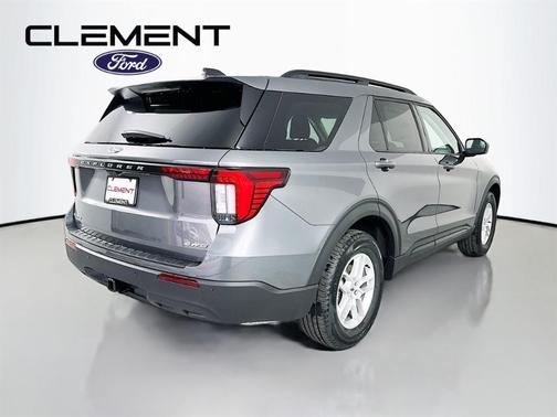 Carbonized Gray Metallic 2026 Ford Explorer Active