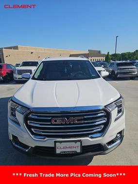 Summit White 2023 GMC Terrain SLT
