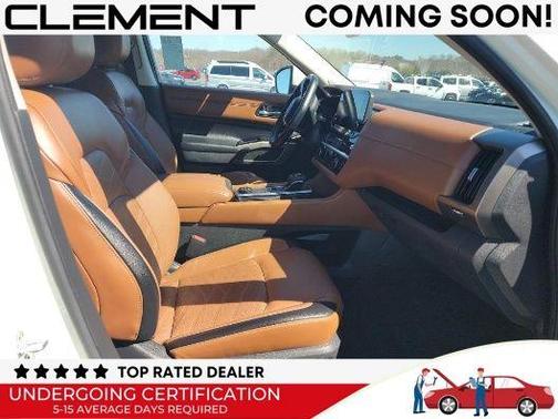 White 2022 Nissan Pathfinder Platinum