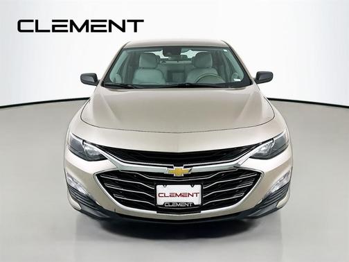 Mineral Gray Metallic 2024 Chevrolet Malibu LT