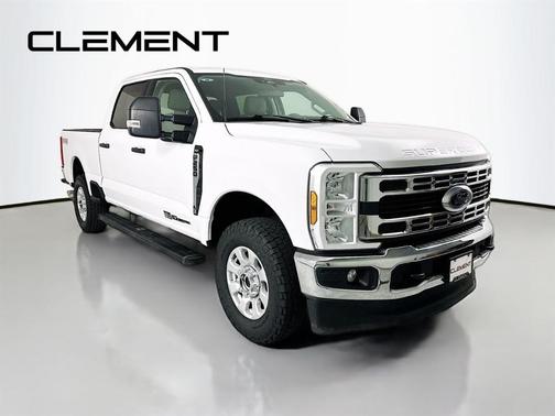 Oxford White 2024 Ford F-250 XLT