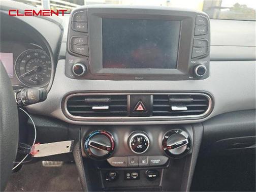 2021 Hyundai KONA SE