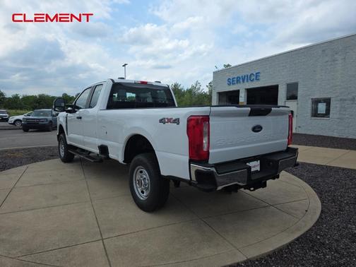 2025 Ford F-250 XL