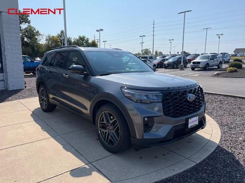 2025 Ford Explorer ST