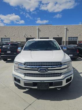 White Platinum Clearcoat Metallic 2018 Ford F-150 Lariat