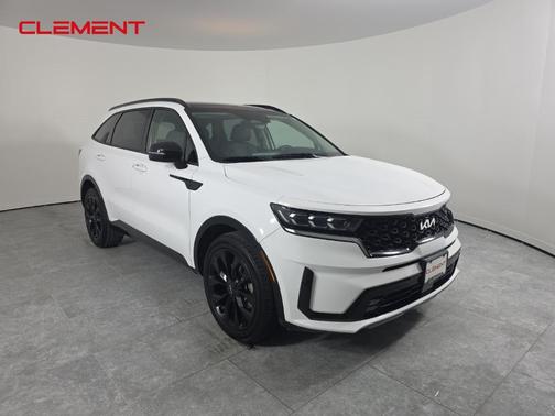 2022 Kia Sorento SX