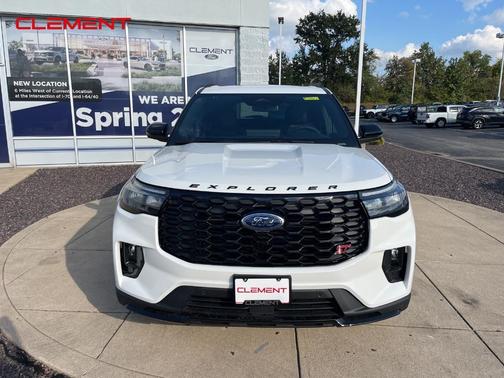 2025 Ford Explorer ST