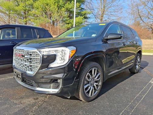 Ebony Twilight Metallic 2023 GMC Terrain Denali