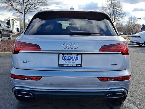 2023 Audi Q5 45 S line Premium