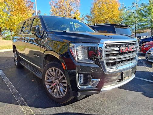 2023 GMC Yukon XL SLT