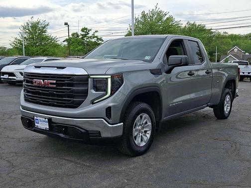 Sterling Metallic 2023 GMC Sierra 1500 Pro