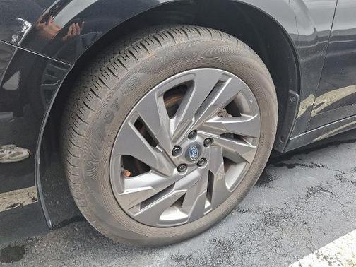 2023 Subaru Legacy Sport