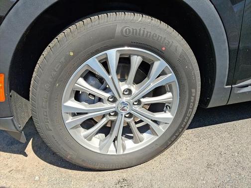 2022 Buick Envision FWD Preferred
