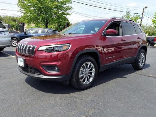 Photo 3 of 28 of 2019 Jeep Cherokee Latitude Plus