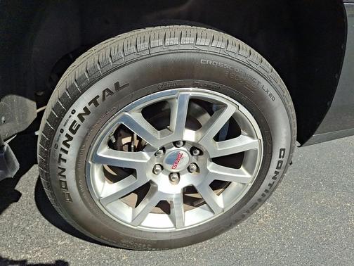 Carbon Black Metallic 2020 GMC Yukon Denali