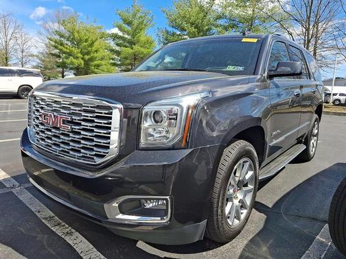 Carbon Black Metallic 2020 GMC Yukon Denali
