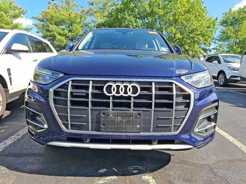 2024 Audi Q5 40 Premium