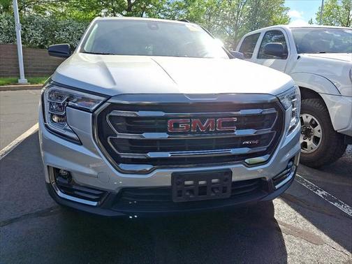 2022 GMC Terrain AWD AT4