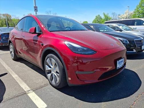 2024 Tesla Model Y Long Range Dual Motor All-Wheel Drive