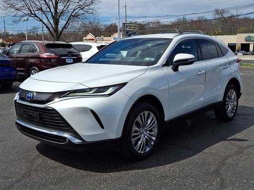 Wind Chill Pearl 2023 Toyota Venza XLE