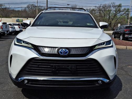 Wind Chill Pearl 2023 Toyota Venza XLE