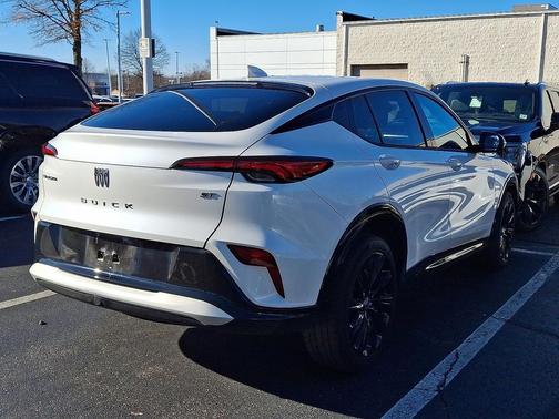 2024 Buick Envista Sport Touring FWD