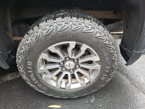 2021 GMC Sierra 1500 AT4