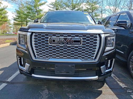 Onyx Black 2024 GMC Yukon Denali