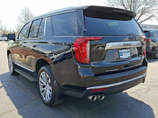 Onyx Black 2024 GMC Yukon Denali