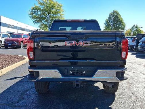 2024 GMC Sierra 2500 SLE