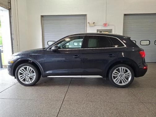 2020 Audi Q5 45 Premium Plus