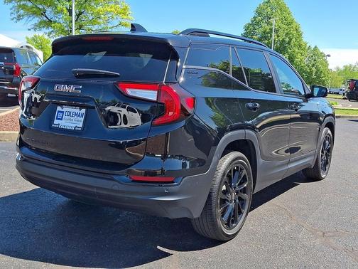 Ebony Twilight Metallic 2023 GMC Terrain SLE
