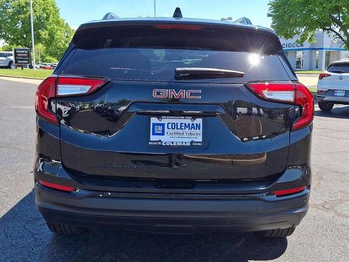 Ebony Twilight Metallic 2023 GMC Terrain SLE