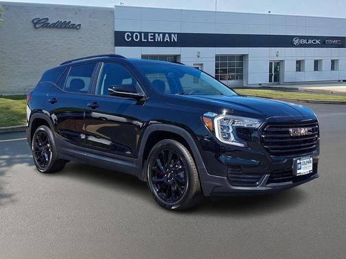 Ebony Twilight Metallic 2023 GMC Terrain SLE