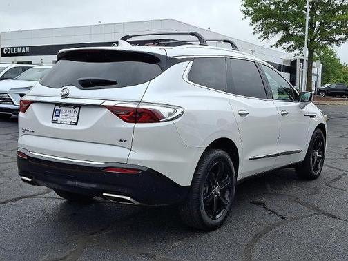 2023 Buick Enclave Essence AWD