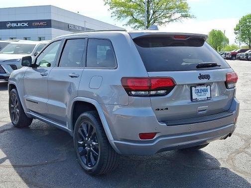 2020 Jeep Grand Cherokee Altitude
