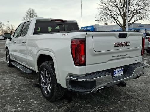 2022 GMC Sierra 1500 SLT