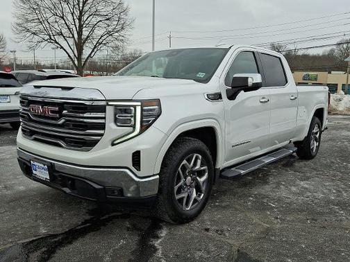 2022 GMC Sierra 1500 SLT