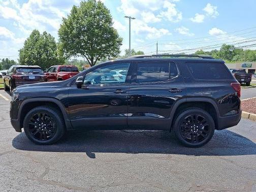 2022 GMC Acadia FWD SLE