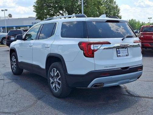 2022 GMC Acadia FWD SLE