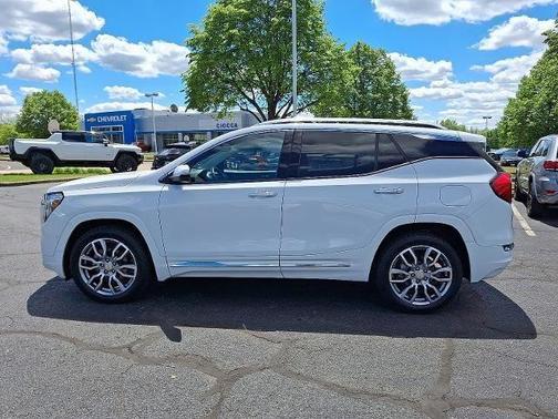 2022 GMC Terrain Denali