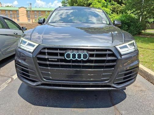 2020 Audi Q5 45 Premium Plus