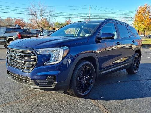 2022 GMC Terrain SLE