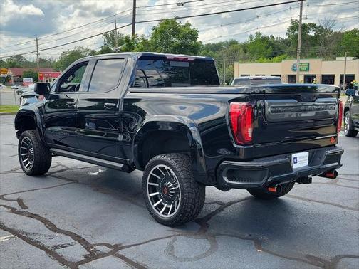 2022 GMC Sierra 1500 AT4