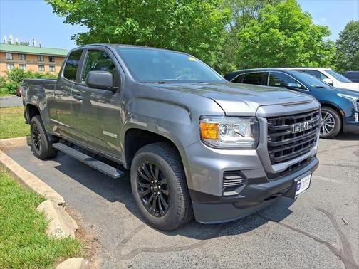 2022 GMC Canyon Elevation Standard