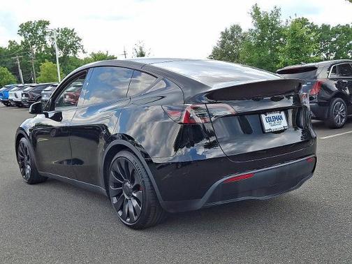 2023 Tesla Model Y Performance Dual Motor All-Wheel Drive